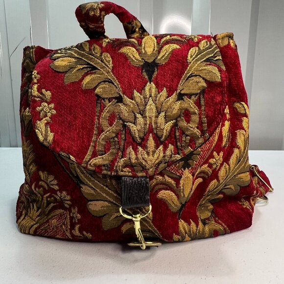Avril's Design Tapestry Backpack Red Gold Vintage Grannycore Cottagecore Boho - Picture 1 of 10
